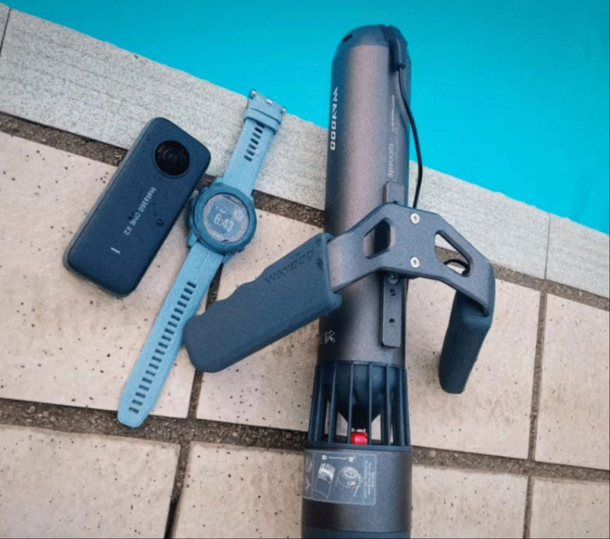 Waydoo Subnado Underwater Scooter – Powerful Diving Thruster for Swimming, Snorkeling and Free Diving with Strong Propulsion for Exciting Water Sports
