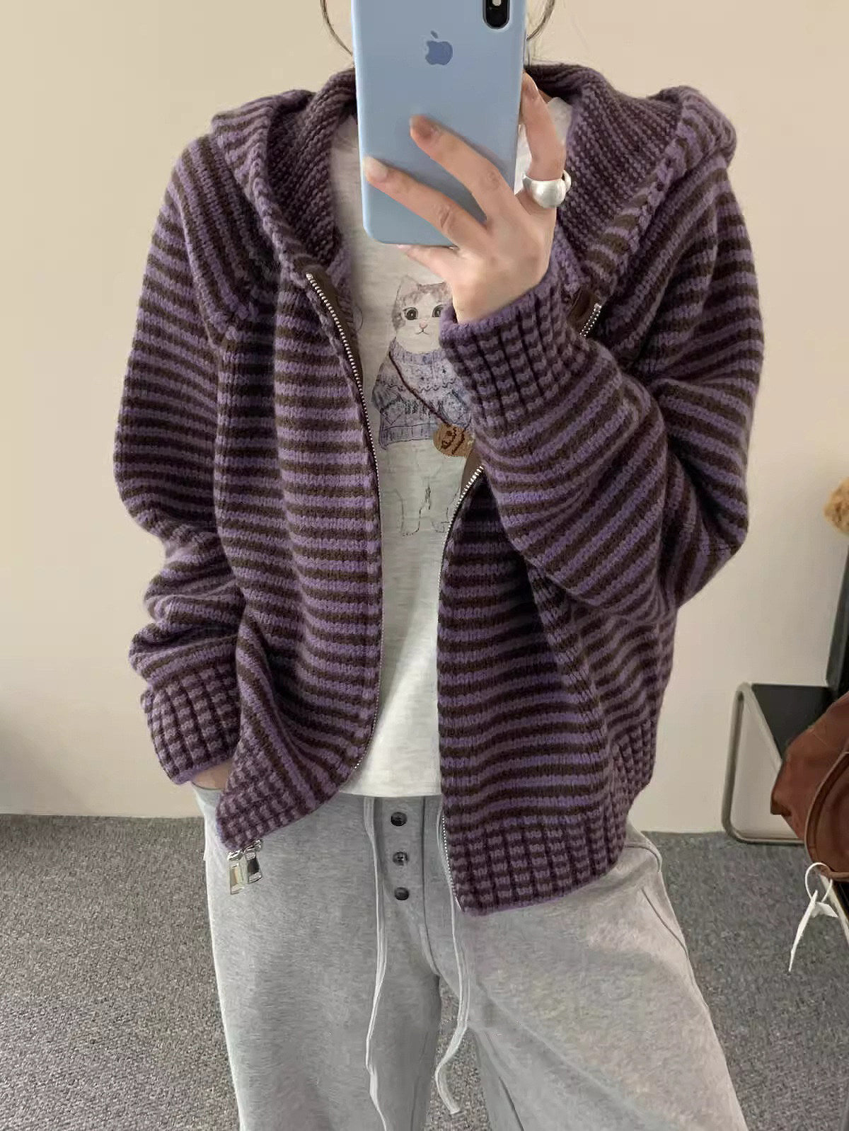Retro Striped Knit Cardigan – Women's Zip Up Hooded Sweater with Loose Fit, Short Coat Design and Korean Autumn Winter Style