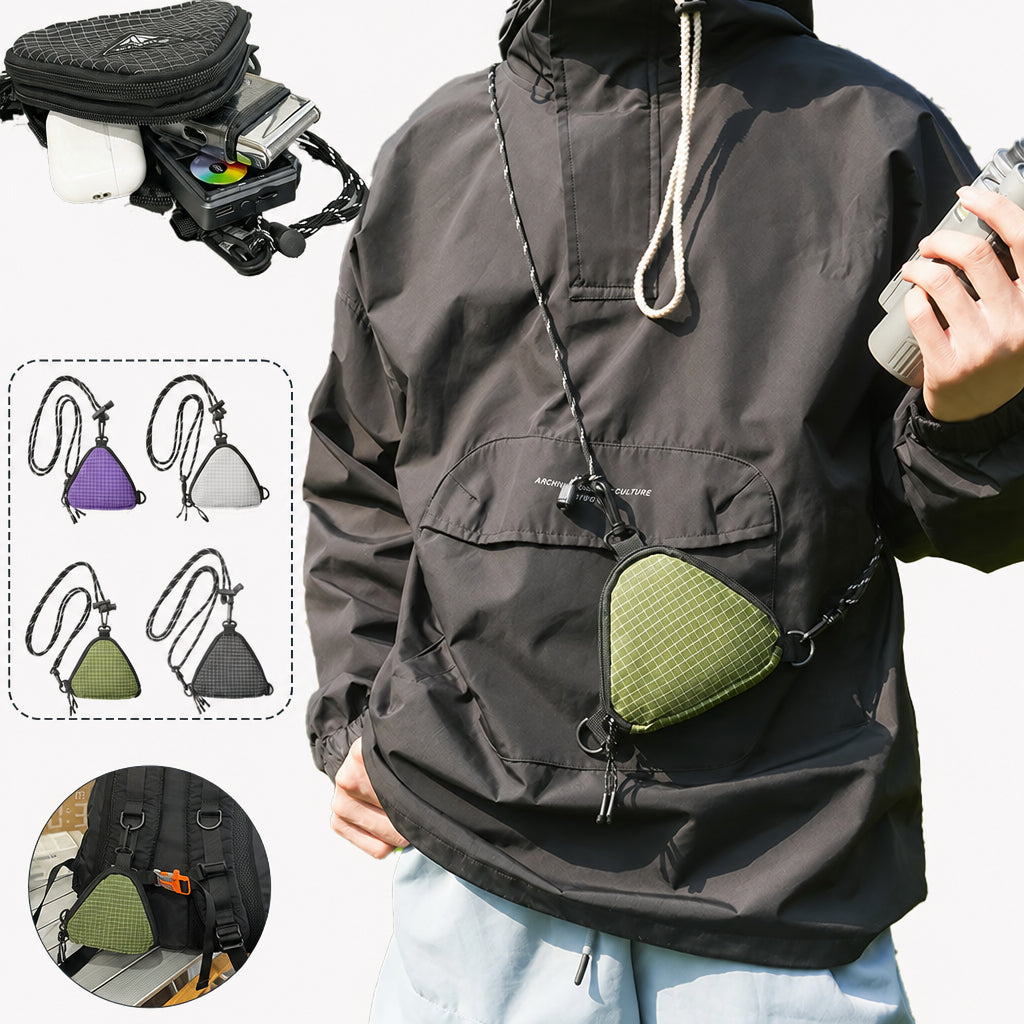 Japanese-Style Men’s Shoulder Bag – Compact Contrast Triangle Crossbody Pouch for Headphones, Keys, Workwear Outfits and Casual Everyday Carry