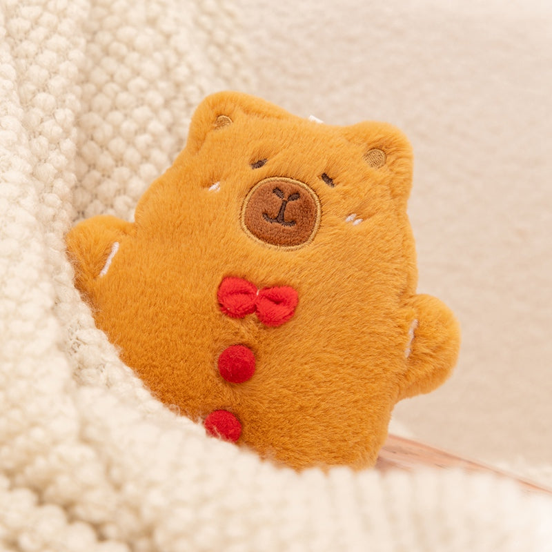Capibara Gingerbread Plush Pillow – Cute Christmas Capybara Stuffed Toy for Holiday Décor, Bedroom Display, Gifts & Birthday Surprises