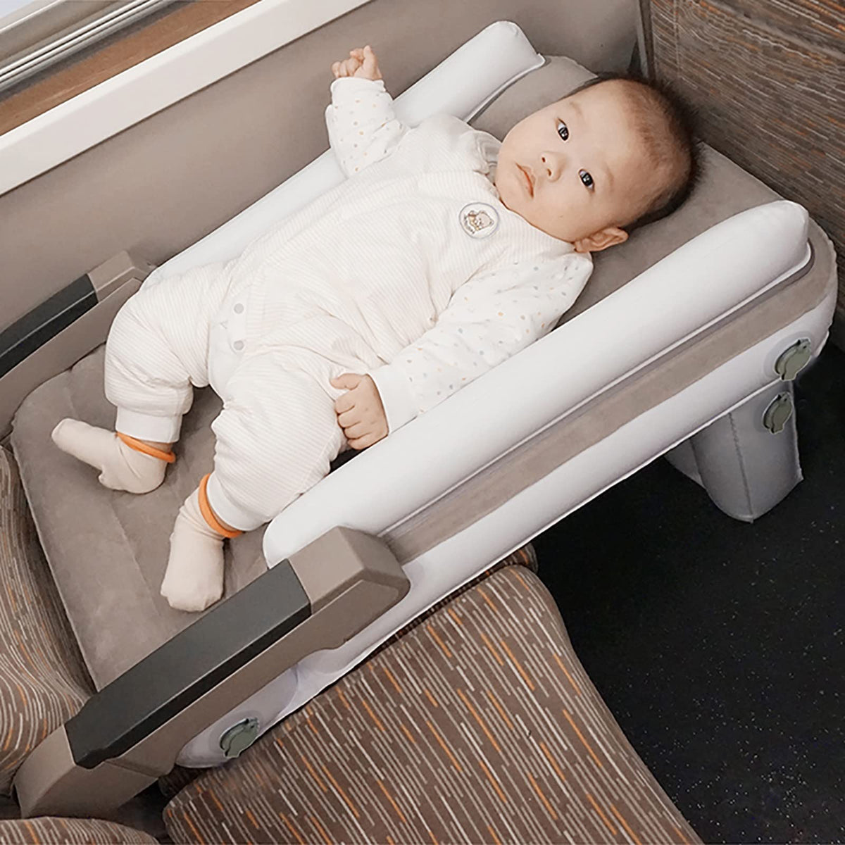 Car Inflatable Mattress – Portable Travel Air Bed for Kids and Adults with Hammock Design for Comfortable Sleeping During Long Journeys