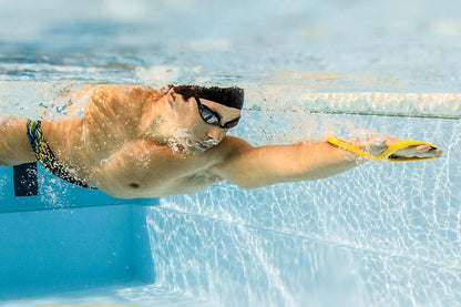 Figure-8 Swimming Forearm Trainer – Wear-Resistant Stroke Aid for Backstroke and Breaststroke Practice, Improving Arm Position, Fulcrum Control and Technique