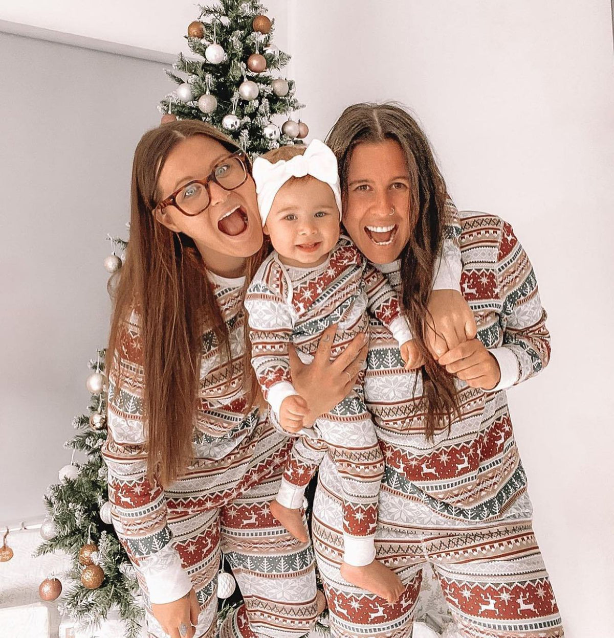 Happy New Year Family Pajama Set – Matching Christmas Sleepwear for Mom, Dad, Kids; Soft, Cute Holiday Outfits for Festive Home Photos