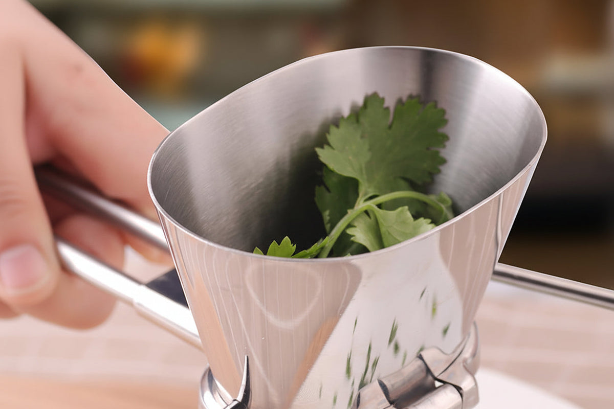 Stainless Steel Herb Mill Grinder – Rotary Handheld Vegetable Shredder for Parsley, Mint, Coriander, and Fresh Herbs