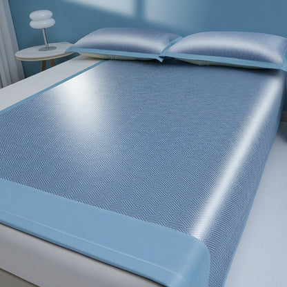 Cooling Ice Silk Mattress Pad – Carbon Fiber Summer Bed Mat with Wide Edging and Pillowcase for Cool, Comfortable Nighttime Sleep
