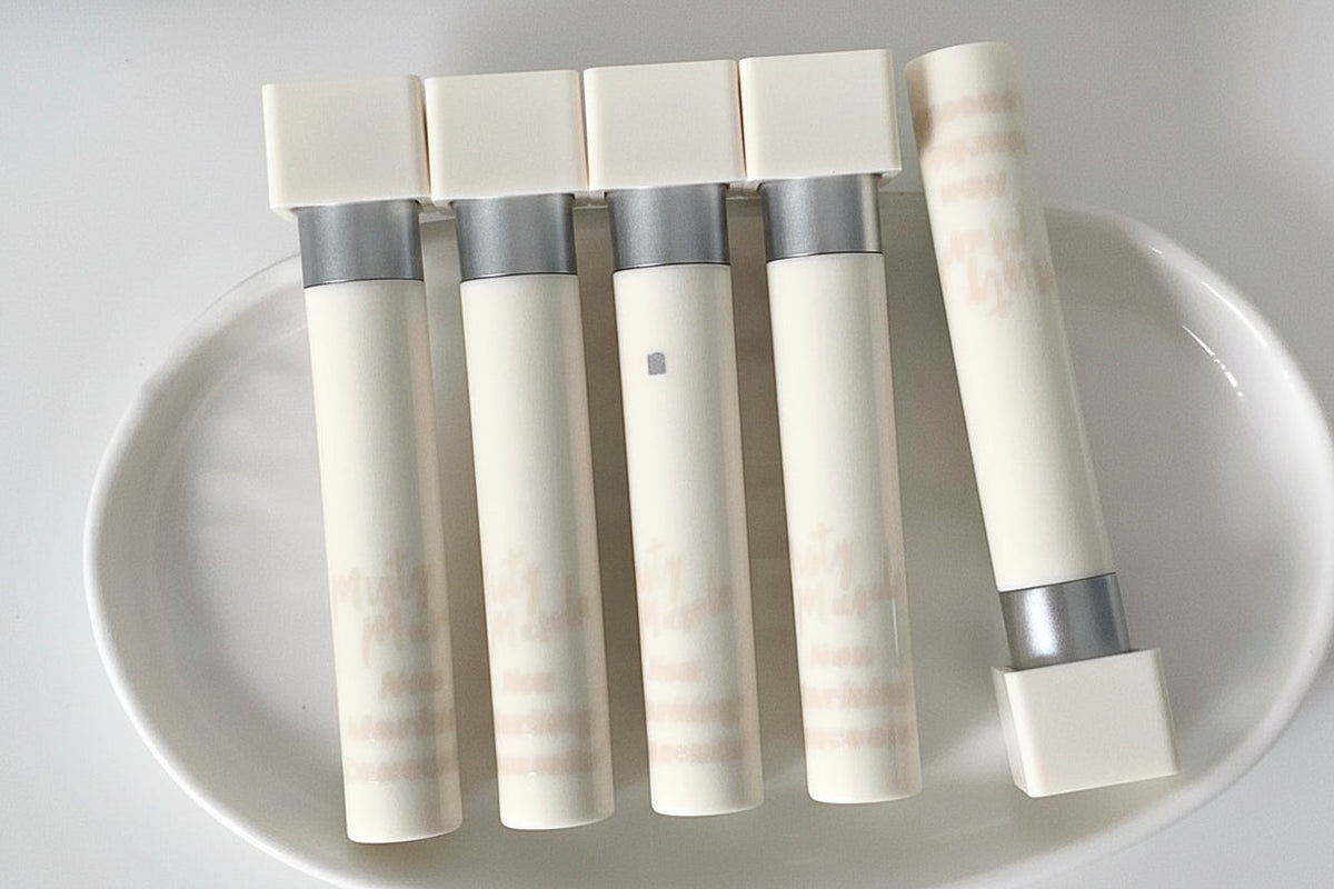 Natural-Look Concealer – Lightweight Moisturizing Coverage for Dark Circles, Acne Marks and Uneven Skin with Smooth, Non-Cakey Everyday Finish