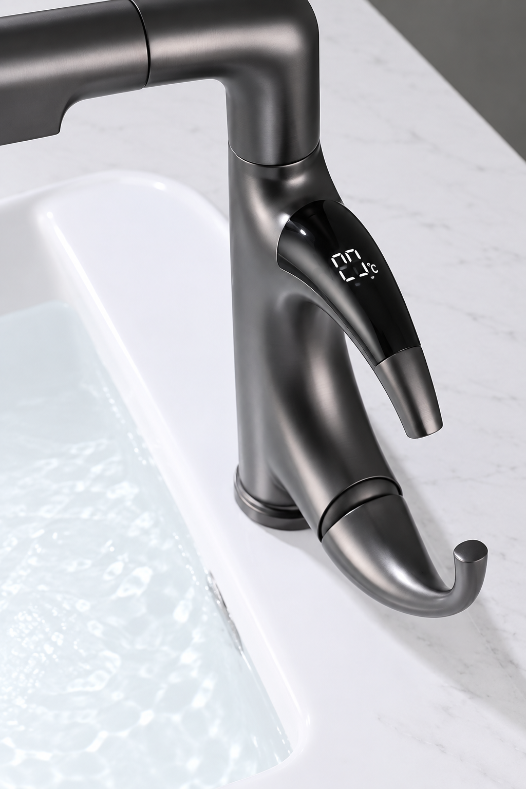 LED Temperature Display Kitchen Faucet – Mechanical Arm Mixer with Pull-Out Sprayer, Adjustable Height and Dual Water Modes for Modern Sinks