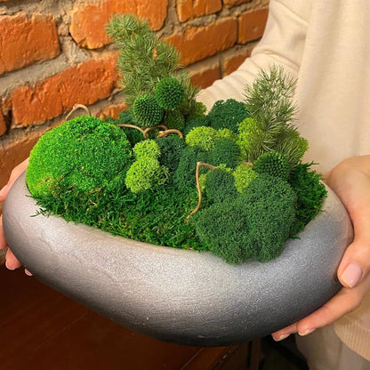 Artificial Fresh Green Moss Mat – Realistic Polyester Lawn Decor for Parties, Events, Indoor Displays, Outdoor Styling and Creative Backdrops