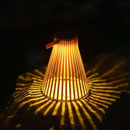 Solar Rattan Hanging Lamp – Waterproof Outdoor Projection Light for Gardens, Villas, Balconies, Camping and Patios with Warm Decorative Atmosphere