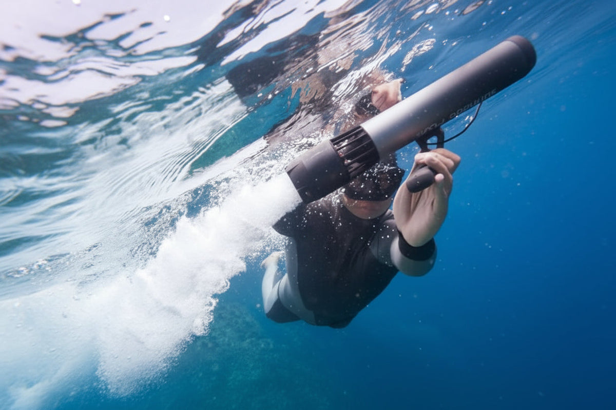Waydoo Subnado Underwater Scooter – Powerful Diving Thruster for Swimming, Snorkeling and Free Diving with Strong Propulsion for Exciting Water Sports