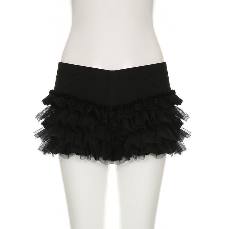 Gothic Lace Ruffle Shorts – Low-Waist Lolita Mini Shorts for Women with Cute Gyaru Aesthetic and Edgy Streetwear Styling