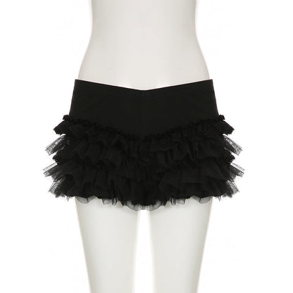 Gothic Lace Ruffle Shorts – Low-Waist Lolita Mini Shorts for Women with Cute Gyaru Aesthetic and Edgy Streetwear Styling