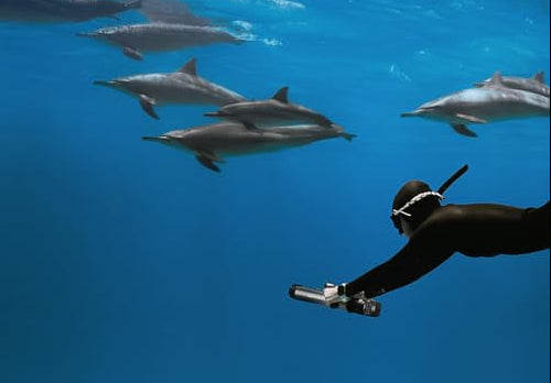 Waydoo Subnado Underwater Scooter – Powerful Diving Thruster for Swimming, Snorkeling and Free Diving with Strong Propulsion for Exciting Water Sports