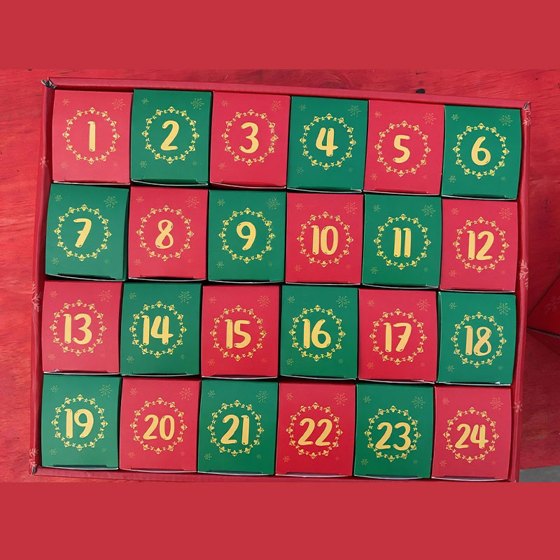 Christmas Countdown Bouquet Building Blocks – 24-Day Advent Calendar Surprise Blind Box DIY Gift Set for Kids and Adults Holiday Celebration