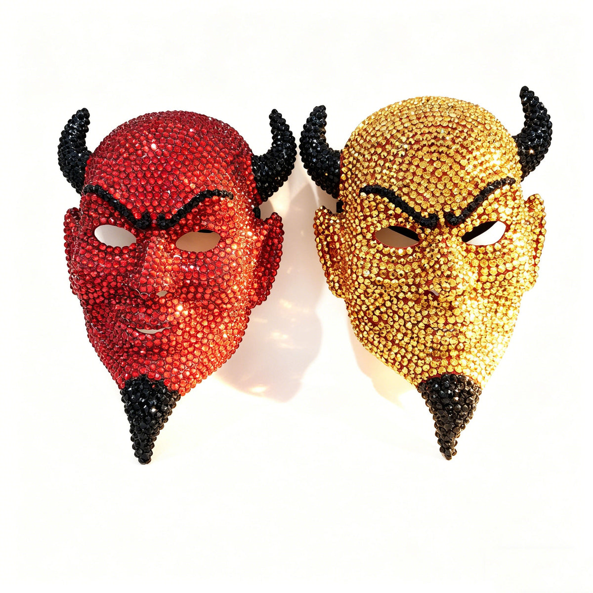 Crystal Horned Devil Mask – Rhinestone Full-Face Demon Costume Accessory for Halloween, Masquerade Balls, Festivals and Bold Gothic Party Looks
