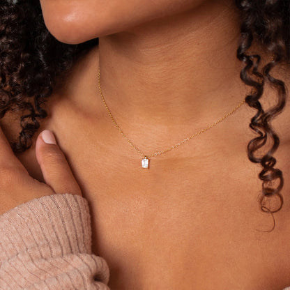 Rectangular Zirconia Pendant Necklace – Gold-Plated Stainless Steel Fine Jewelry for Women with Elegant Short Chain Design, Wholesale Fashion and Gifts