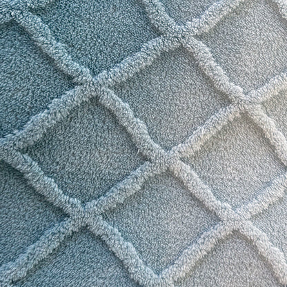 Gradient Coral Fleece Blanket – Soft Rhombic Jacquard Sofa Throw for Autumn Winter Home Decor, Cozy Warmth and Versatile Comfort