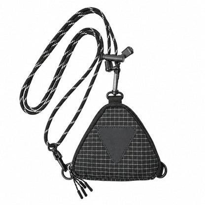 Japanese-Style Men’s Shoulder Bag – Compact Contrast Triangle Crossbody Pouch for Headphones, Keys, Workwear Outfits and Casual Everyday Carry