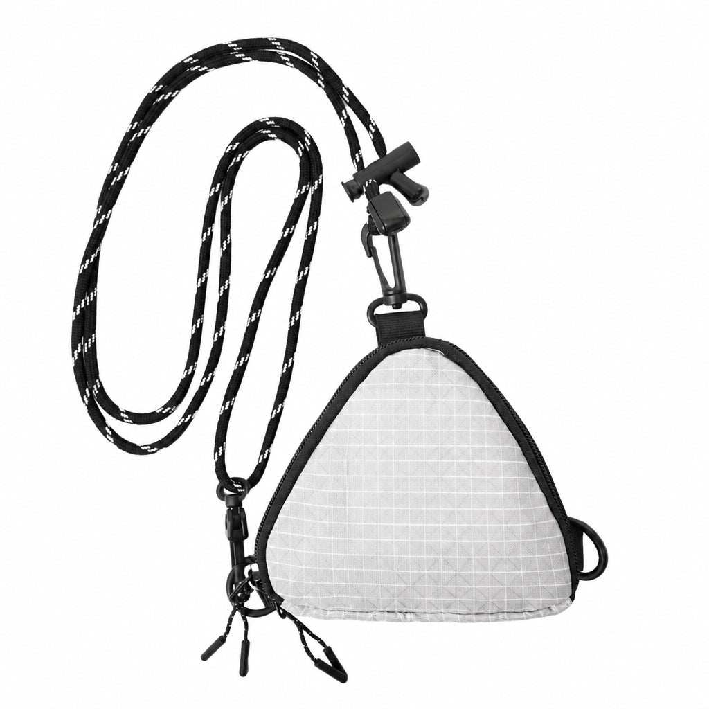 Japanese-Style Men’s Shoulder Bag – Compact Contrast Triangle Crossbody Pouch for Headphones, Keys, Workwear Outfits and Casual Everyday Carry