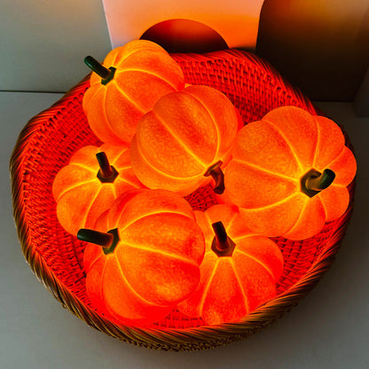 Halloween Pumpkin LED Lantern – Battery Powered Night Light for Kids Bedroom Decoration, Trick-or-Treat Party, and Festive Holiday Home Décor