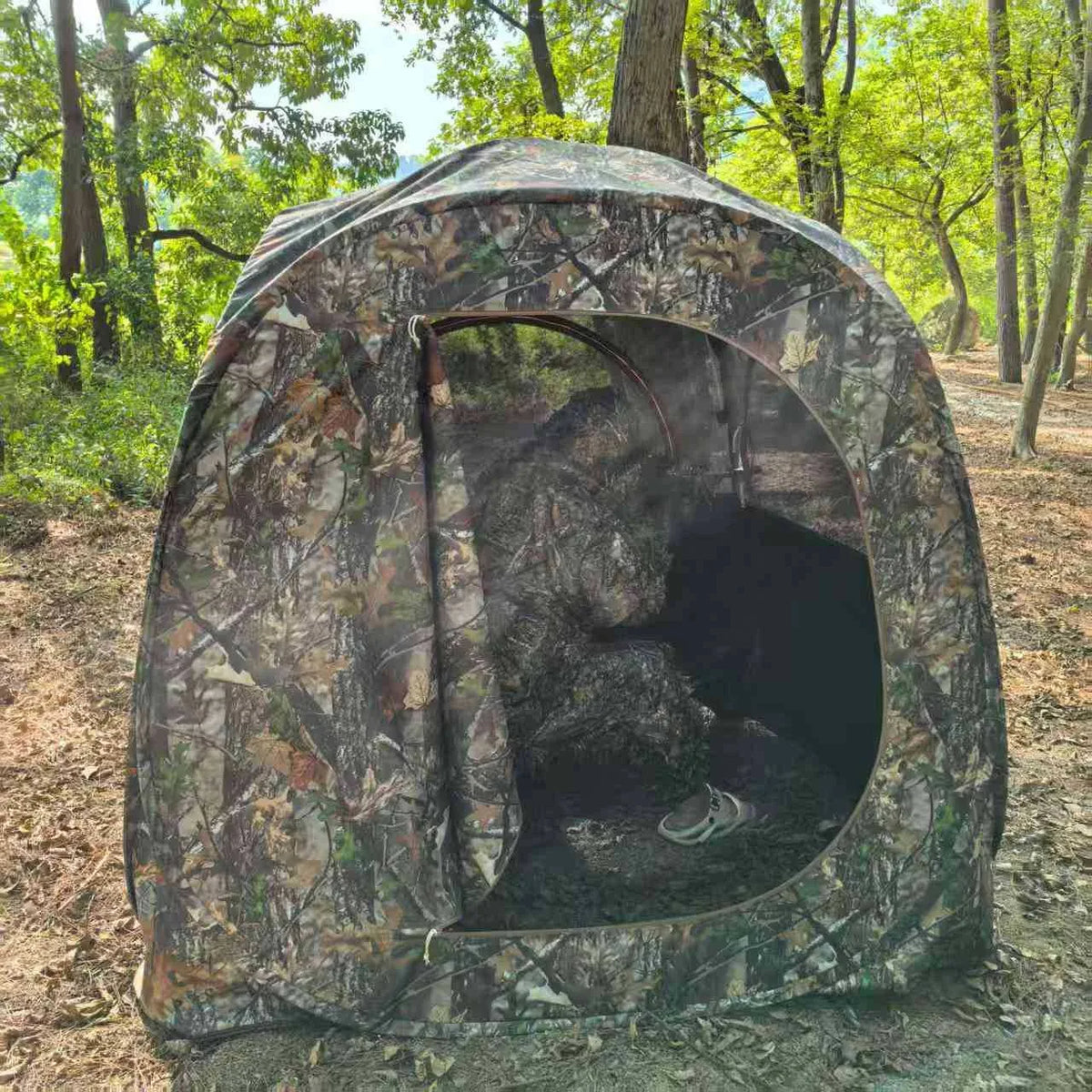 Camouflage Hunting Blind Tent – 270° View Pop-Up Ground Tent Good for 3 Persons with Silent Windows, Carry Bag & Stakes
