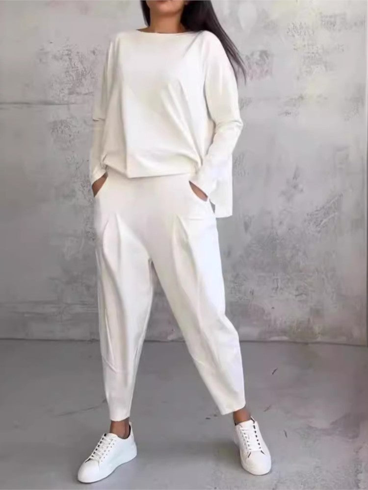 Women’s Two-Piece Pocket Shirt & Trousers Set – Loose Solid Office Outfit for Autumn 2024, Chic and Comfortable Fashion Staple