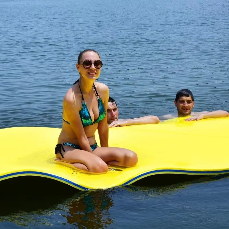 XPE Foam Pool Floating Mat – Tear-Resistant Lightweight Water Blanket with Smooth Surface for Swimming, Relaxing, Beach Trips and Outdoor Recreation