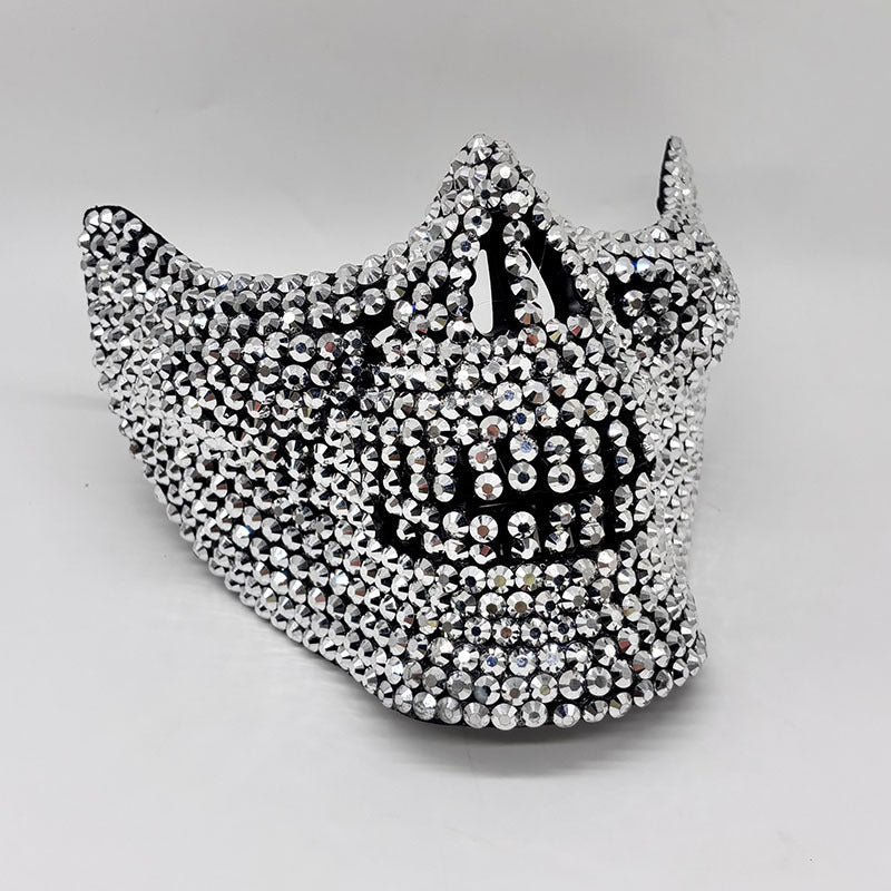 Rhinestone Cat Masquerade Mask – Full Crystal Feline Half-Face Costume for Halloween, Prom, Weddings, Themed Parties and Glamorous Photo Looks