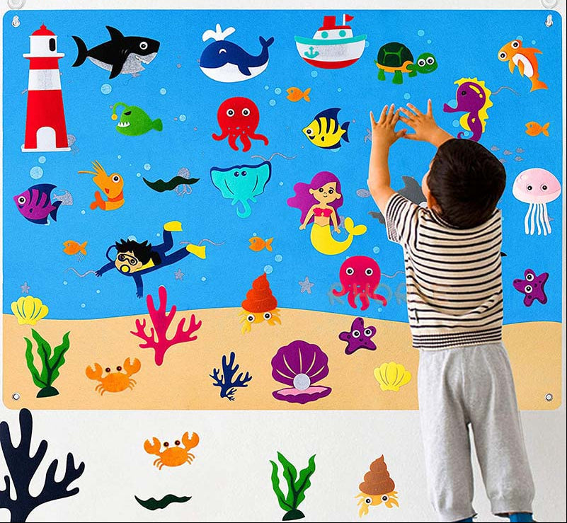 Zoo Animal Felt Story Board - Montessori Storytelling Activity Set for Interactive Learning and Imaginative Play
