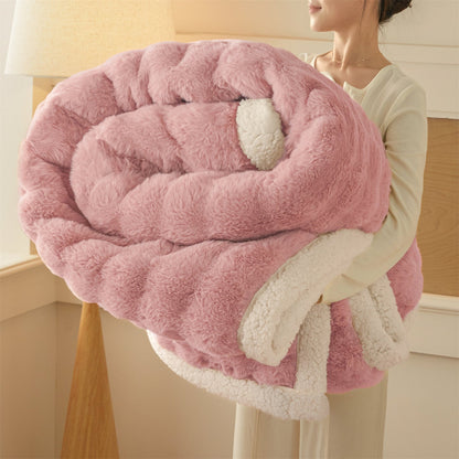 Luxury Faux Rabbit Fur Blanket – Thick Double Layer Plush Winter Bed and Sofa Throw for Cozy Warmth, Soft Comfort and Elegance