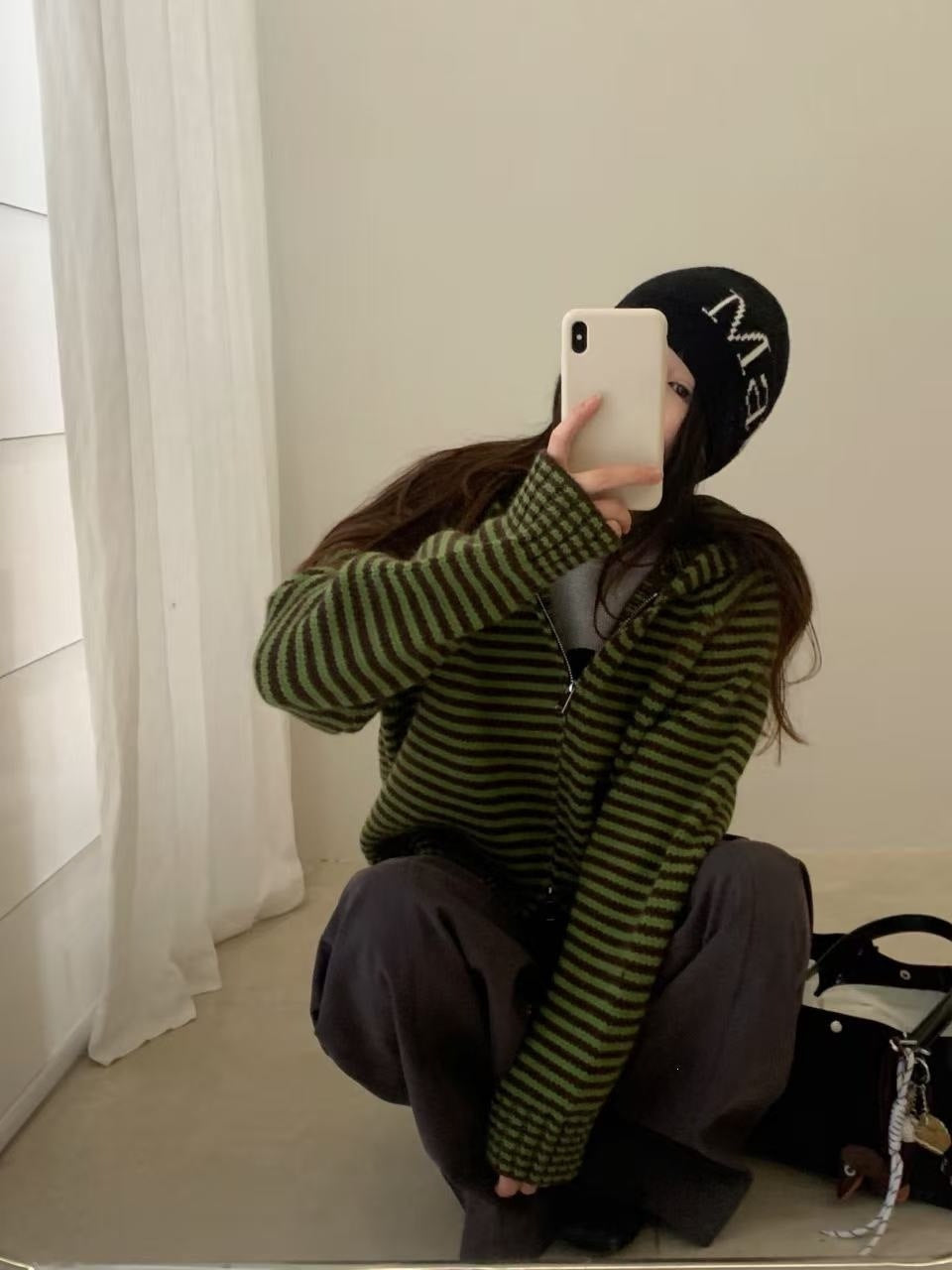 Retro Striped Knit Cardigan – Women's Zip Up Hooded Sweater with Loose Fit, Short Coat Design and Korean Autumn Winter Style