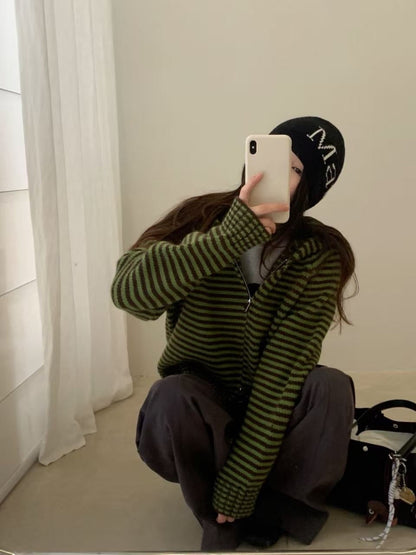 Retro Striped Knit Cardigan – Women's Zip Up Hooded Sweater with Loose Fit, Short Coat Design and Korean Autumn Winter Style
