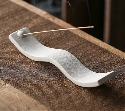 Handmade Ceramic Incense Holder – Minimalist Incense Stick Burner Tray for Home Office Meditation and Decorative Aromatherapy