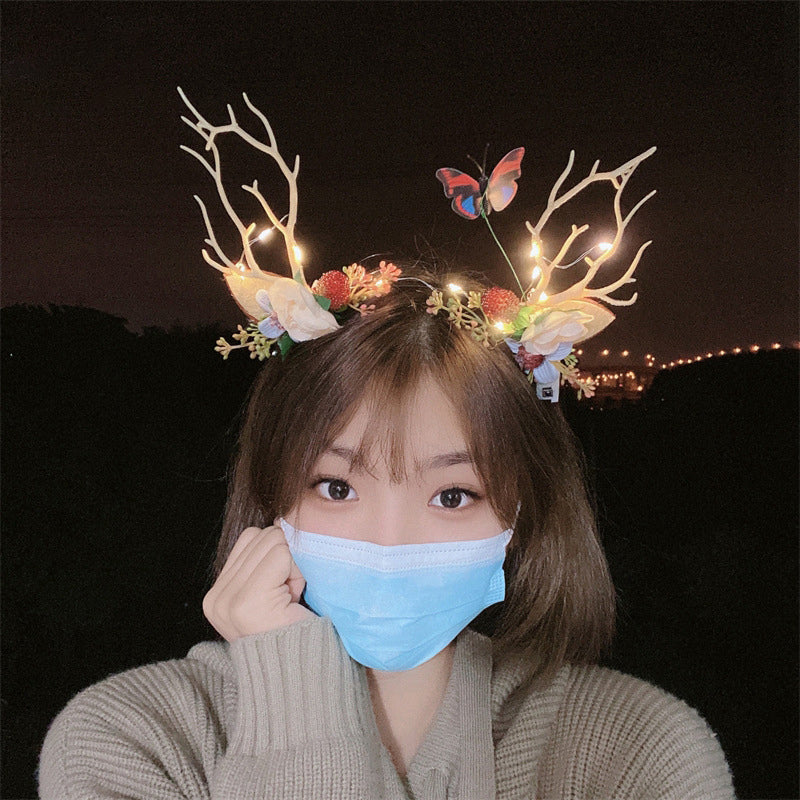 Christmas Light-Up Headband – LED Deer Ears Hair Clips & Accessories for Holiday Parties, New Year Celebrations & Cute Festive Gifting
