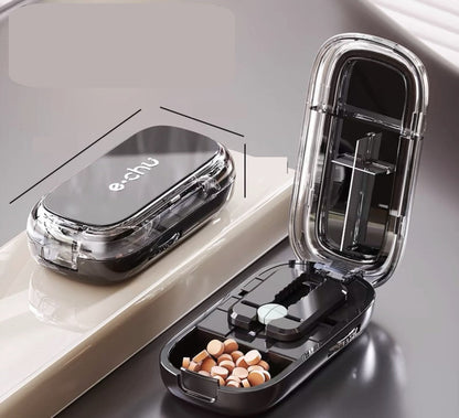 Compact Pill Cutter & Storage Box – Dustproof Tablet Organizer with Divider for Travel, Medicine & Daily Use