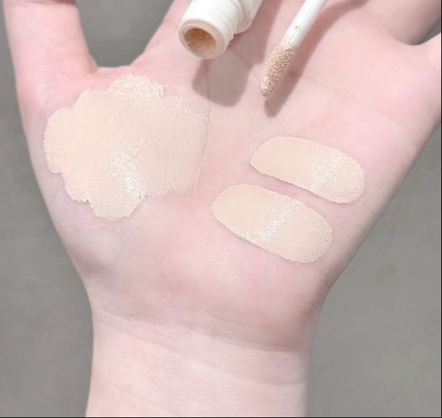 Natural-Look Concealer – Lightweight Moisturizing Coverage for Dark Circles, Acne Marks and Uneven Skin with Smooth, Non-Cakey Everyday Finish