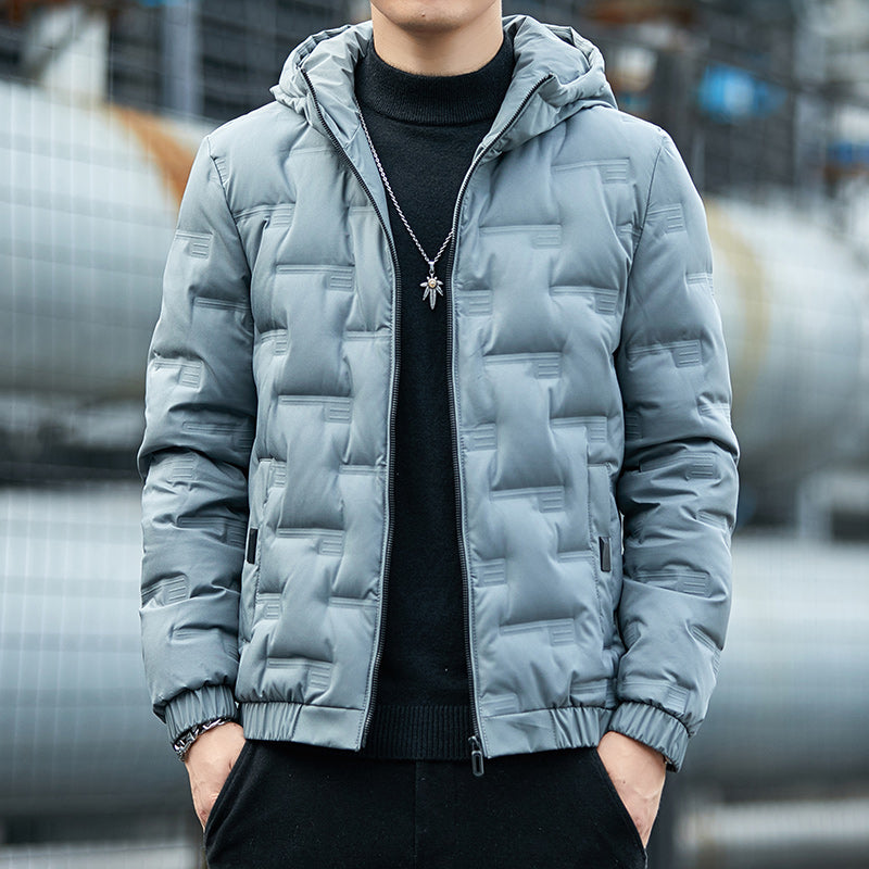 Men’s Lightweight Down Jacket – Thin Yet Warm Short Winter Coat, Trendy 2025 Korean Style Puffer for Casual Fashion and Cold-Weather Streetwear
