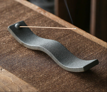 Handmade Ceramic Incense Holder – Minimalist Incense Stick Burner Tray for Home Office Meditation and Decorative Aromatherapy