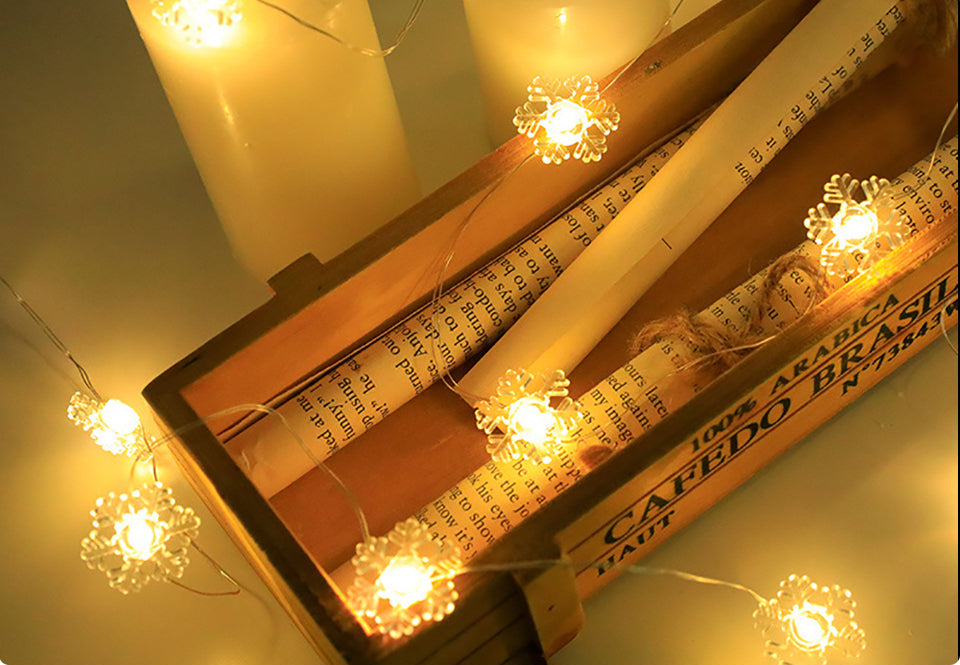 Santa Snowflake LED Fairy Lights – 2M Battery-Powered Christmas String Lights for Living Room, Bedroom, Party Décor, and Festive Home Atmosphere