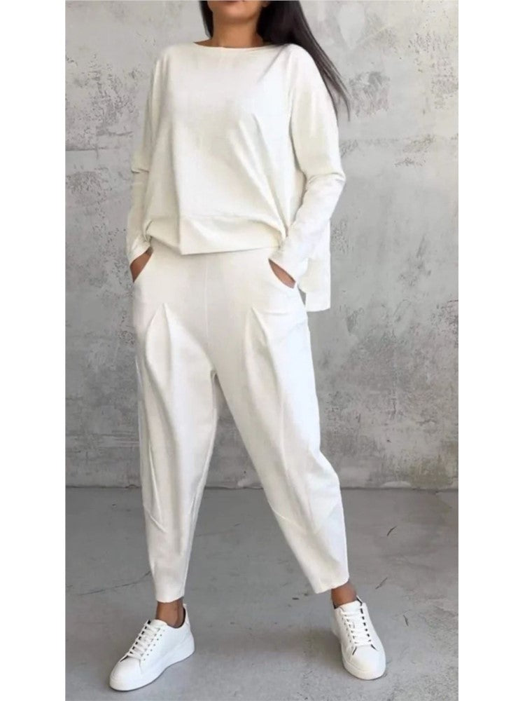 Women’s Two-Piece Pocket Shirt & Trousers Set – Loose Solid Office Outfit for Autumn 2024, Chic and Comfortable Fashion Staple