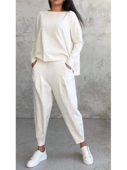 Women’s Two-Piece Pocket Shirt & Trousers Set – Loose Solid Office Outfit for Autumn 2024, Chic and Comfortable Fashion Staple