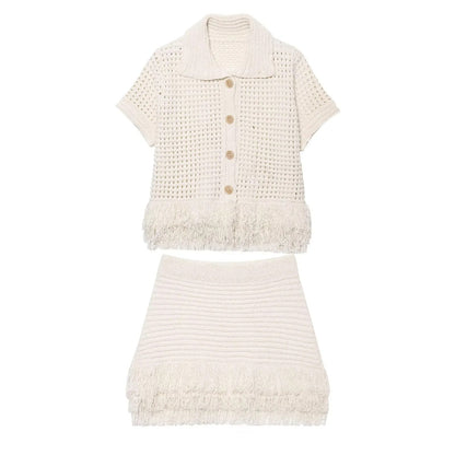 Knitted Tassel Two-Piece Set – Elegant Turndown Collar Top & Elastic Mini Skirt for Fall/Winter