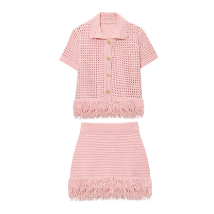 Knitted Tassel Two-Piece Set – Elegant Turndown Collar Top & Elastic Mini Skirt for Fall/Winter