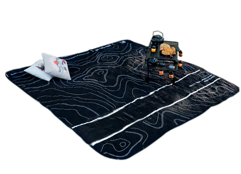 Outdoor Picnic Mat – Waterproof Aluminum Film Blanket for Camping & Spring Outings