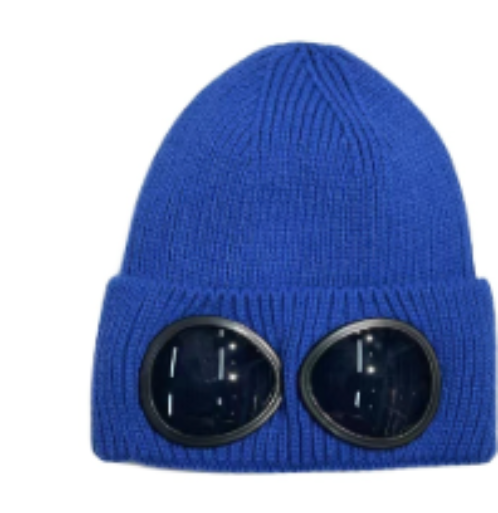 Warm Knitted Beanie With Goggle and Ear Protection – Insulated, Curled Edge, Perfect for Skiing and Winter Outdoor Adventures