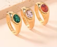 Vintage Oval Rhinestone Ring – 2025 Retro Chic Stainless Steel Jewelry for Timeless Feminine Elegance