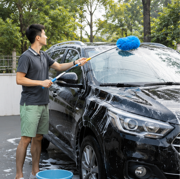 Telescopic Car Wash Brush - Long Handle Chenille Cleaning Mop for Vehicles, Windows and Exterior Detailing