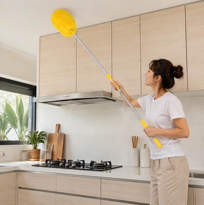 Telescopic Car Wash Brush - Long Handle Chenille Cleaning Mop for Vehicles, Windows and Exterior Detailing