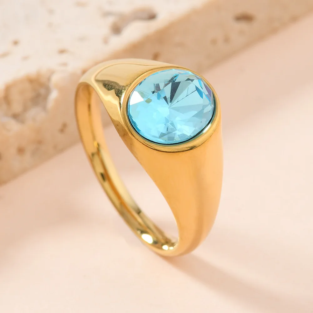 Vintage Oval Rhinestone Ring – 2025 Retro Chic Stainless Steel Jewelry for Timeless Feminine Elegance