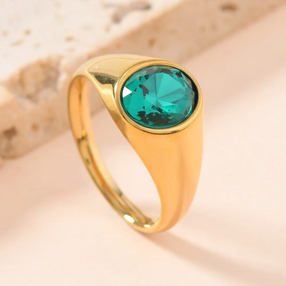 Vintage Oval Rhinestone Ring – 2025 Retro Chic Stainless Steel Jewelry for Timeless Feminine Elegance